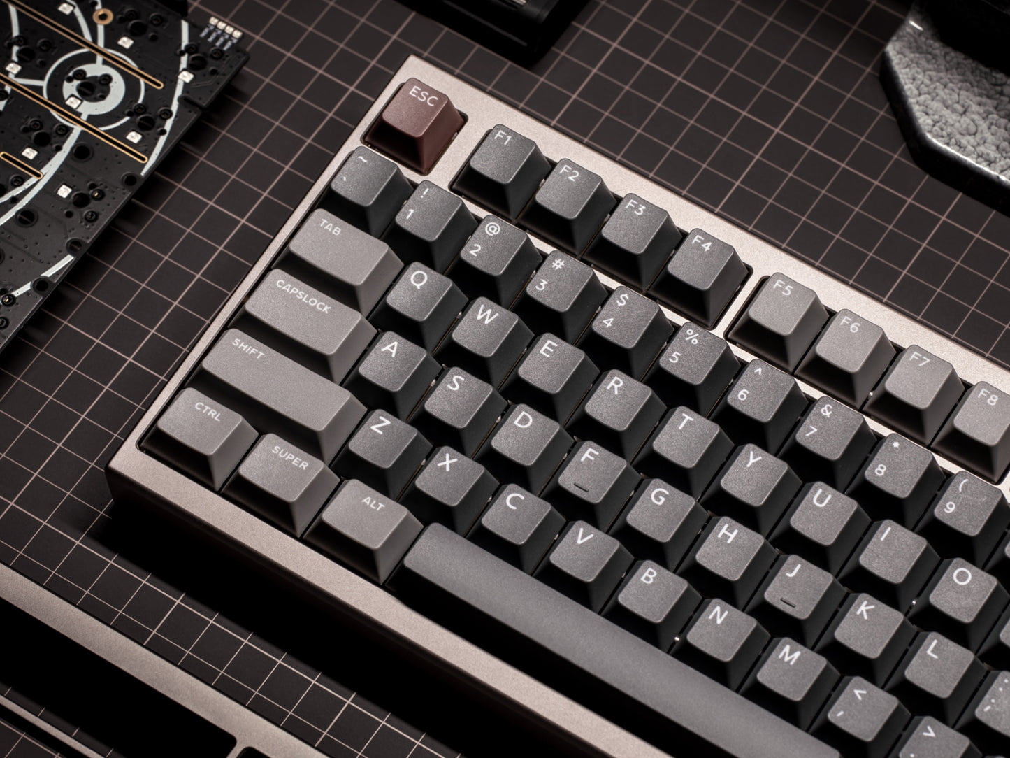 IQUNIX FOX Series Mechanical Keyboards (FOX98 / 99 / 80 / 75)