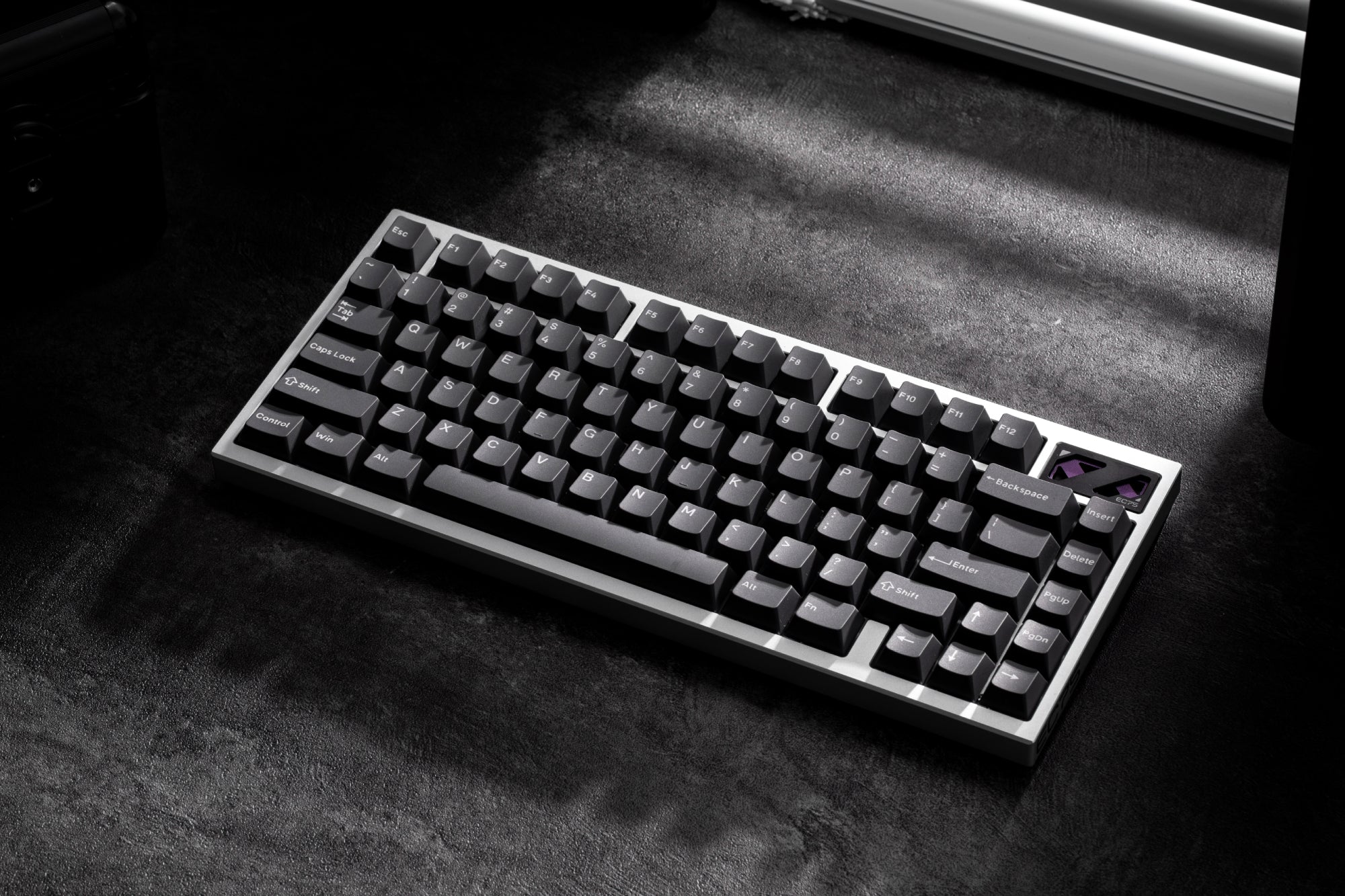 IQUNIX EC75 Hall Effect Gaming Keyboard keyboard image