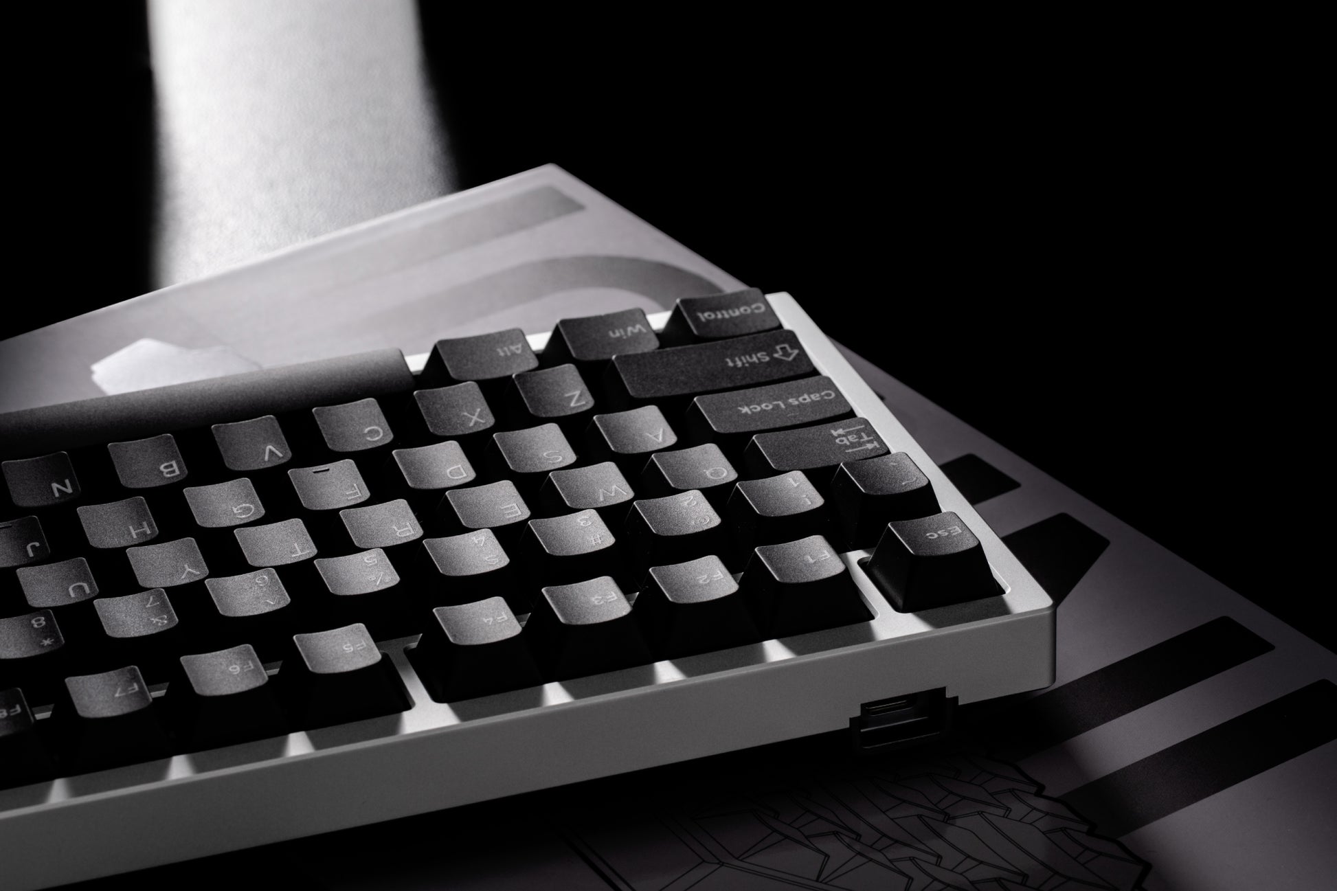 EC75 Shadowblade gaming keyboard on desktop setup