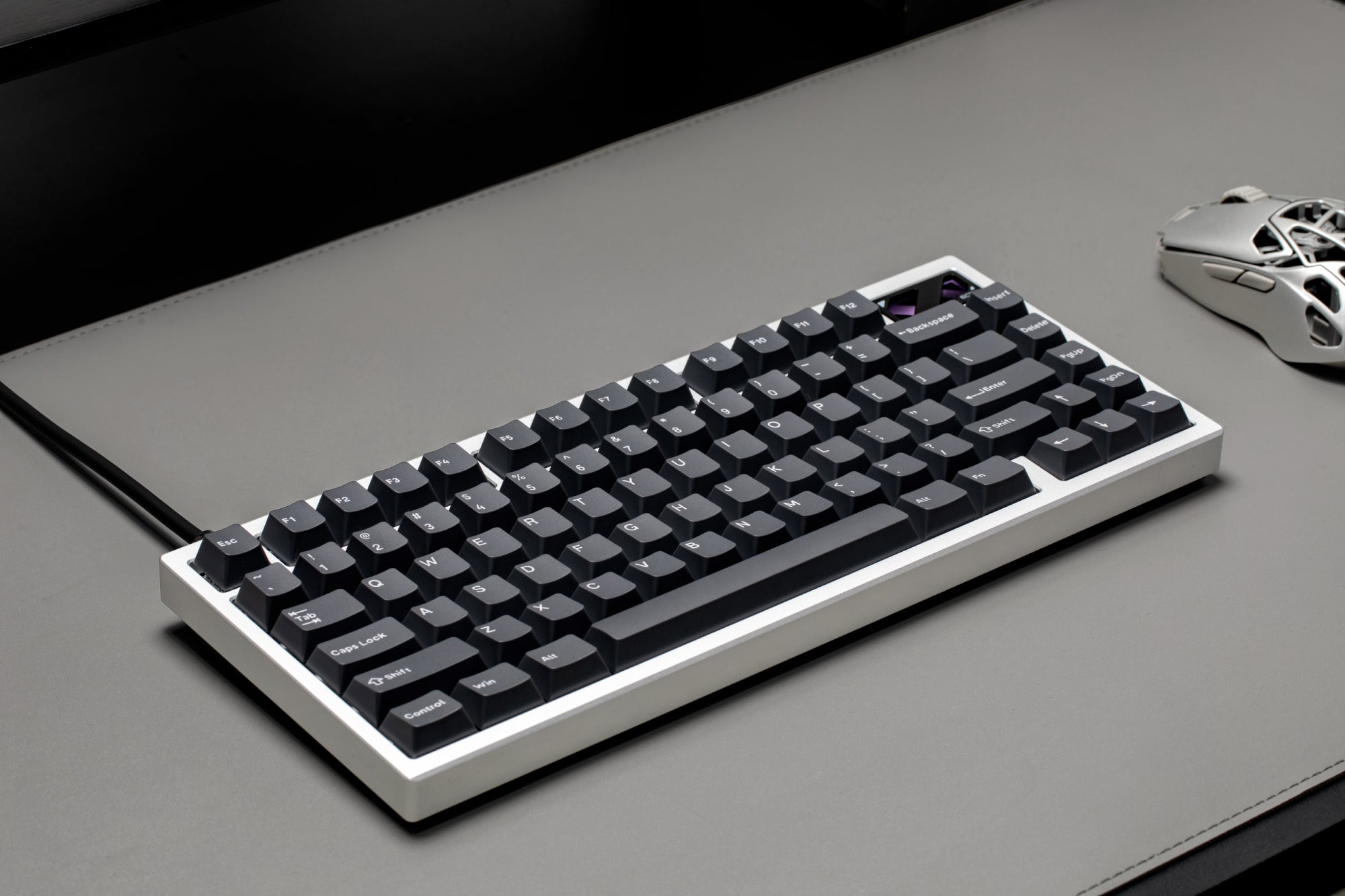 IQUNIX EC75 Hall Effect Gaming Keyboard keyboard image