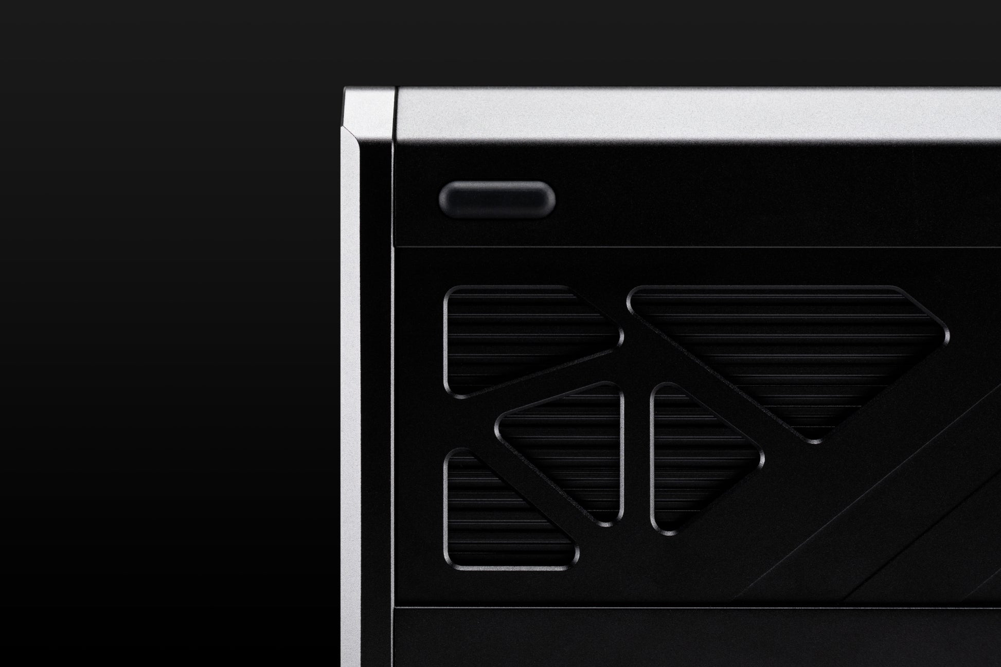 EV63 Dark Side RS underside design detail – left corner